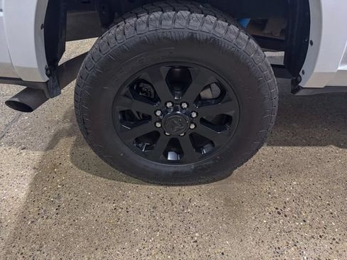 Used 2021 RAM 2500 Laramie w/ Night Edition AWD/4WD image 32