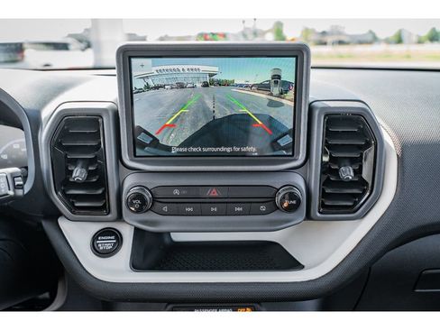 Used 2024 Ford Bronco Sport Heritage w/ Heritage Convenience Package image 16