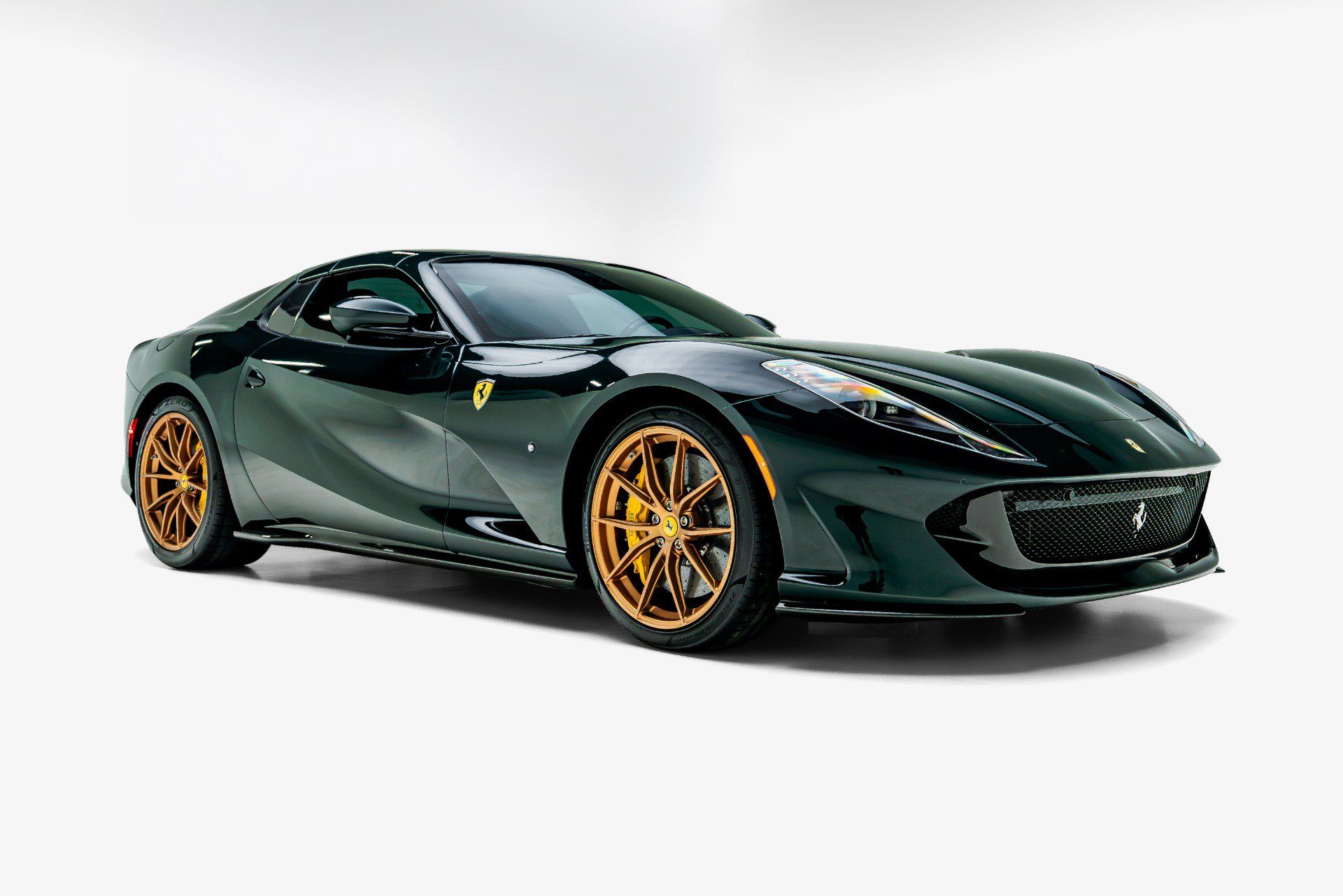 Used 2023 Ferrari 812 GTS RWD image 5