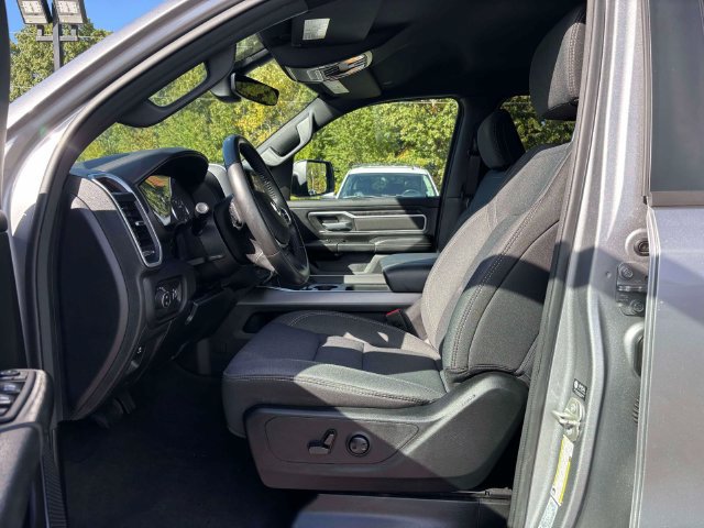 Used 2023 RAM 1500 Big Horn AWD/4WD image 6