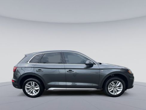 Used 2023 Audi Q5 2.0T Premium w/ Convenience Package image 10
