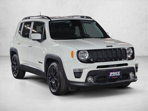 Used 2020 Jeep Renegade Altitude image 3