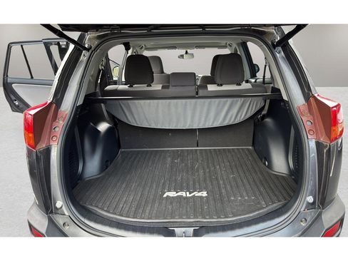 Used 2015 Toyota RAV4 XLE image 17