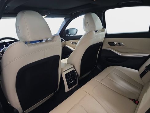 New 2026 BMW 330i Sedan w/ M Sport Package RWD image 11