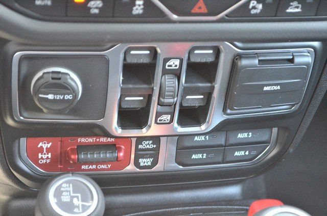 New 2025 Jeep Wrangler Unlimited Rubicon 392 AWD/4WD image 30