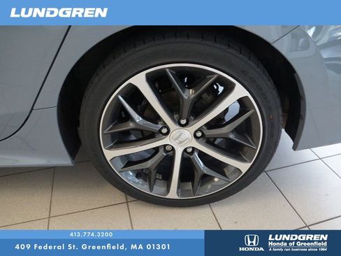 Used 2024 Honda Civic Touring image 29