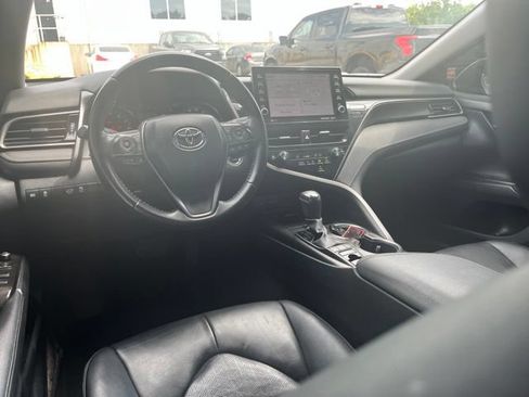 Used 2022 Toyota Camry XSE FWD image 24