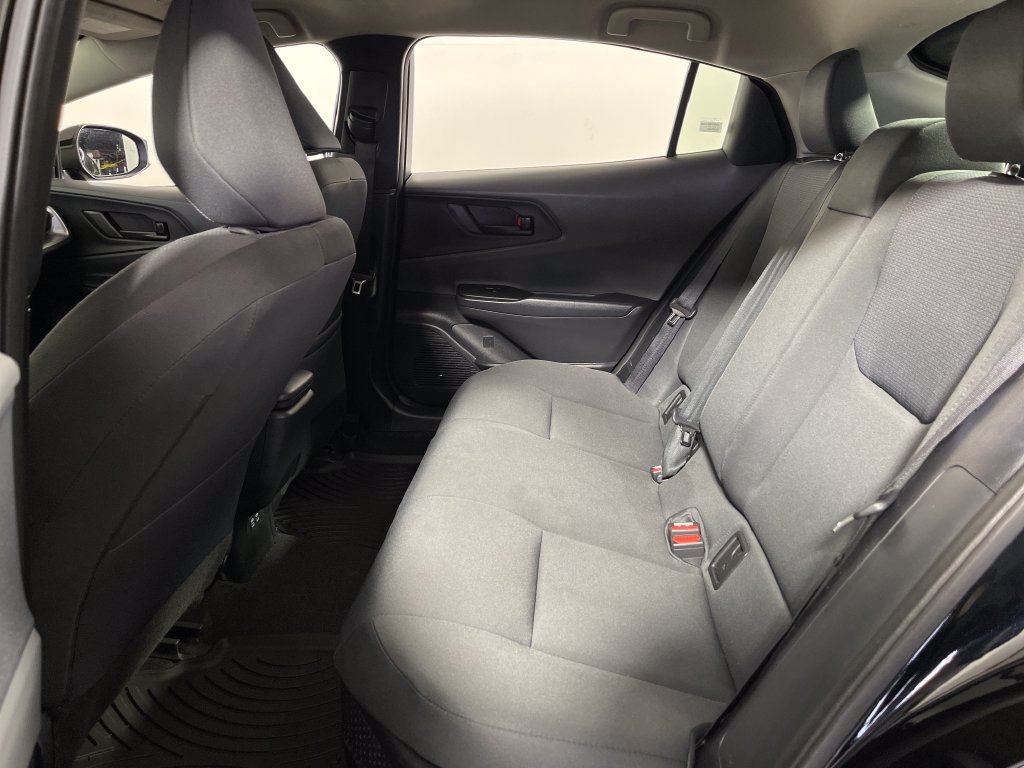 Certified 2024 Toyota Prius LE FWD image 13