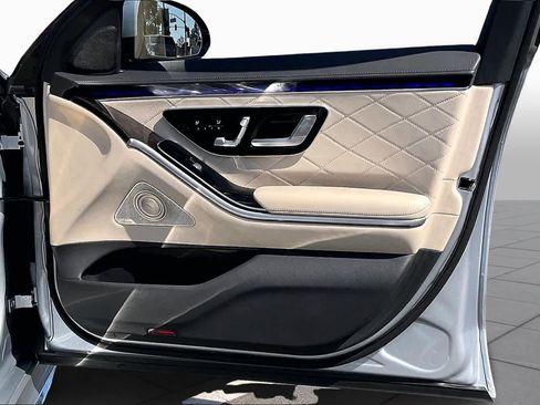 Used 2021 Mercedes-Benz S 580 4MATIC Sedan image 22