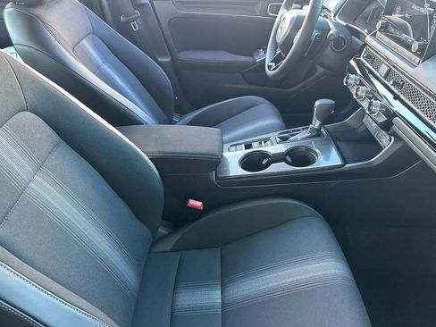 Certified 2024 Honda Civic Sport image 30
