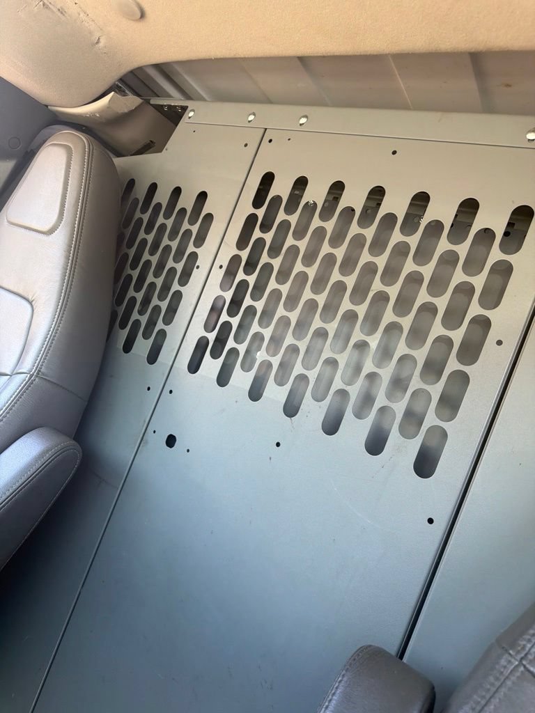 Used 2022 Chevrolet Express 2500 w/ Driver Convenience Package RWD image 29