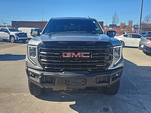 New 2026 GMC Sierra 1500 AT4X image 3
