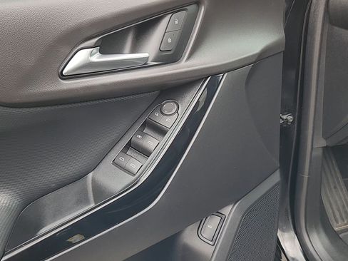 Used 2025 Chevrolet Equinox LT w/ Convenience Package II AWD/4WD image 7