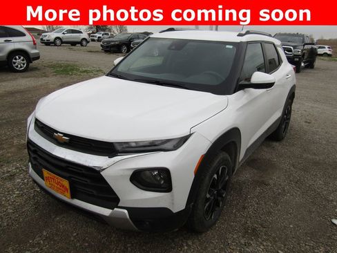 Used 2023 Chevrolet TrailBlazer LT image 1