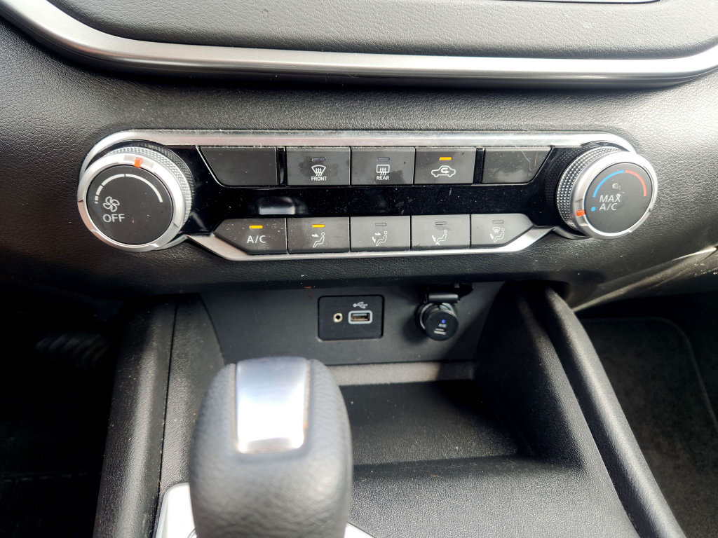Used 2024 Nissan Altima 2.5 S FWD image 28