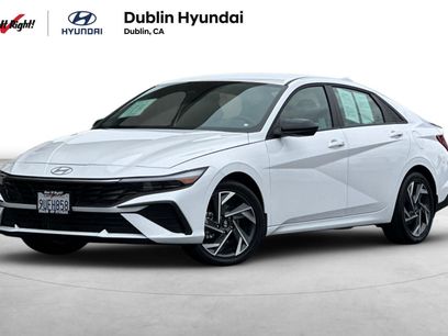 Certified 2025 Hyundai Elantra SEL