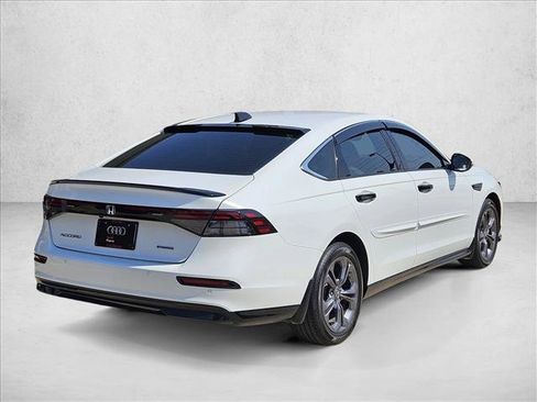 Used 2024 Honda Accord EX-L image 5