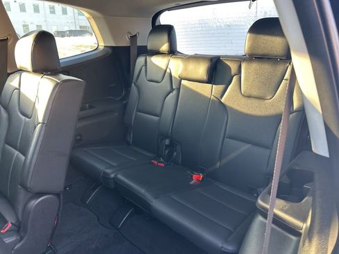 Used 2023 Kia Telluride EX image 12