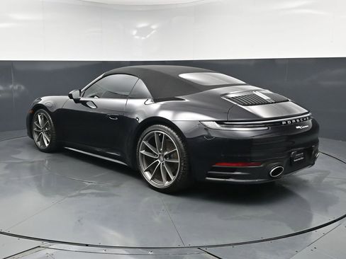 Certified 2024 Porsche 911 Carrera RWD image 3
