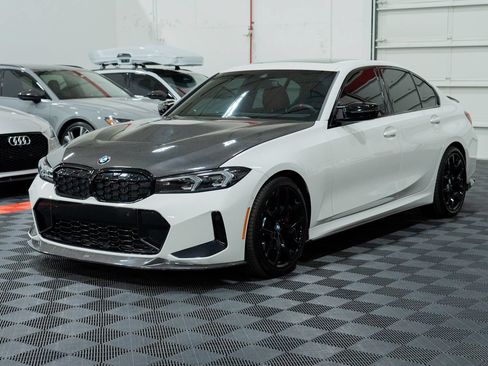 Used 2025 BMW M340i xDrive AWD/4WD image 3