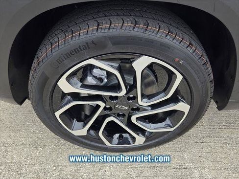 New 2026 Chevrolet Trax RS w/ Driver Confidence Package FWD image 9
