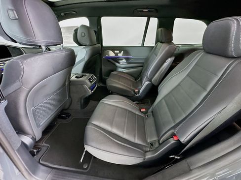 New 2026 Mercedes-Benz GLS 450 4MATIC image 27
