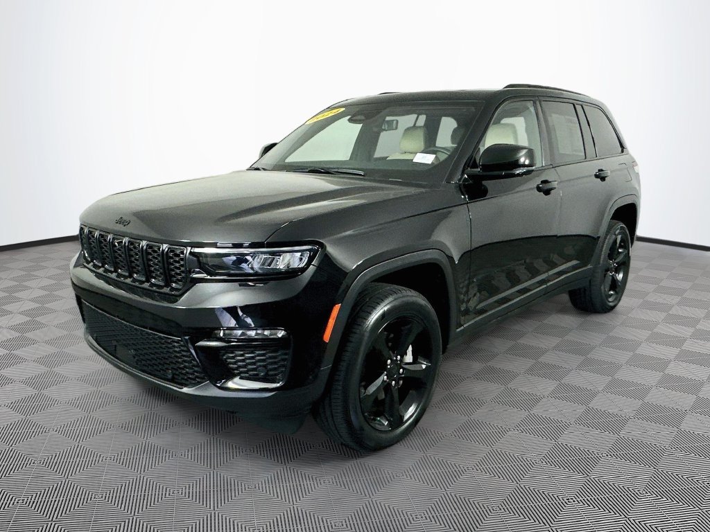 Certified 2024 Jeep Grand Cherokee Limited w/ Luxury Tech Group II AWD/4WD image 6