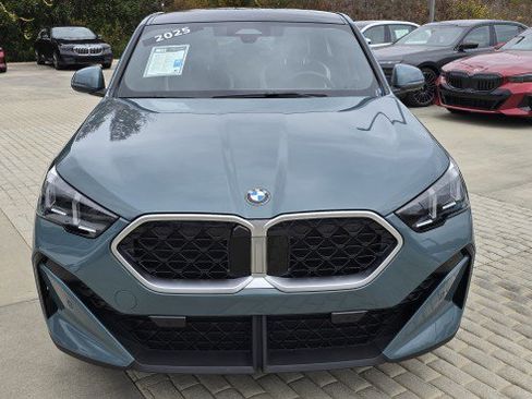 Certified 2025 BMW X2 xDrive28i w/ Convenience Package image 2