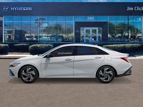 New 2026 Hyundai Elantra SEL Sport Premium FWD image 3