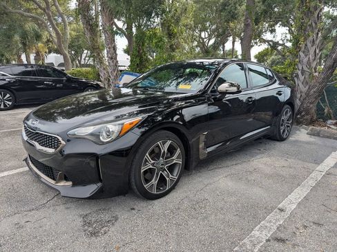 Used 2021 Kia Stinger GT-Line w/ Sun & Sound Package RWD image 3
