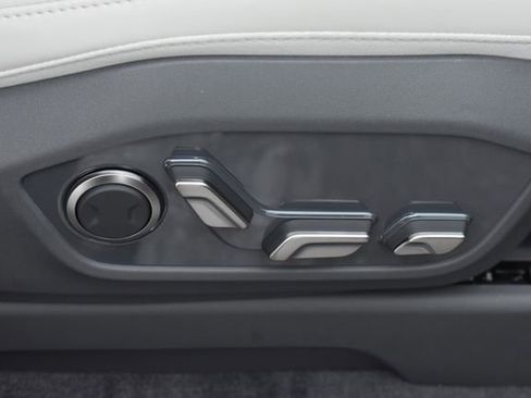 New 2026 Kia EV9 GT-Line image 13