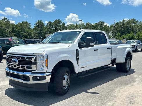 Certified 2024 Ford F350 XLT image 16