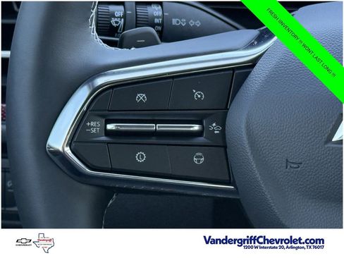 New 2026 Chevrolet Traverse Z71 w/ Enhanced Driving Package AWD/4WD image 13
