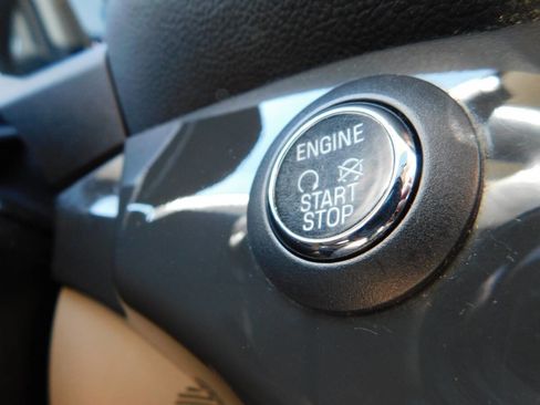 Used 2016 Ford Escape Titanium w/ Equipment Group 301A AWD/4WD image 16