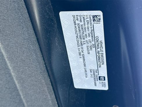 Used 2025 Chevrolet Tahoe RST image 40