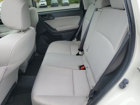 Used 2015 Subaru Forester 2.5i Premium w/ All-Weather Package AWD/4WD image 11