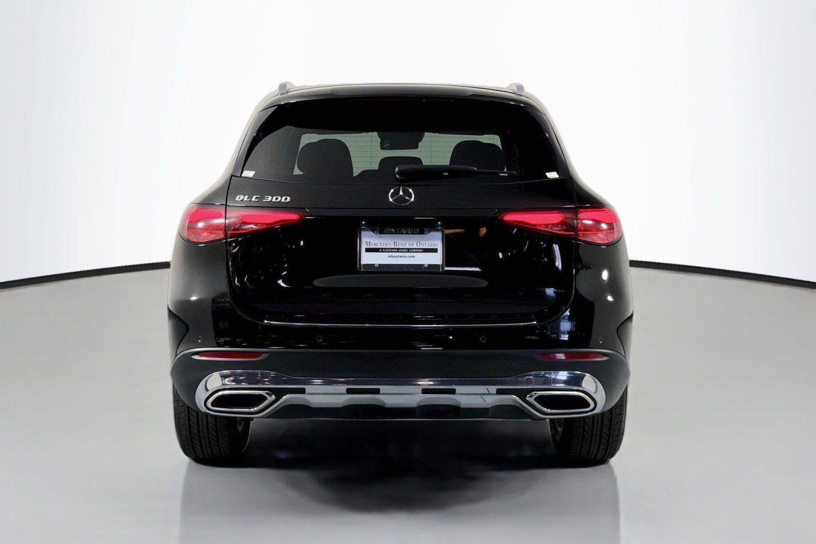 Used 2023 Mercedes-Benz GLC 300 image 4