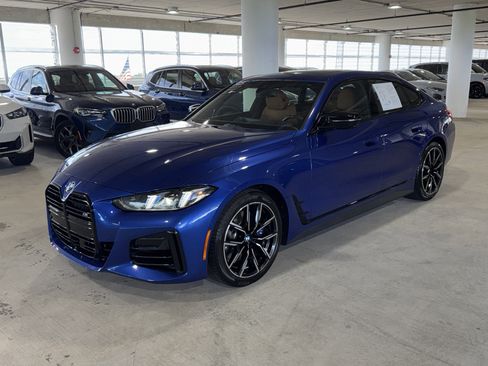 Certified 2025 BMW M440i RWD image 4