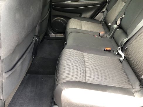 Used 2019 Nissan Rogue SV AWD/4WD image 21