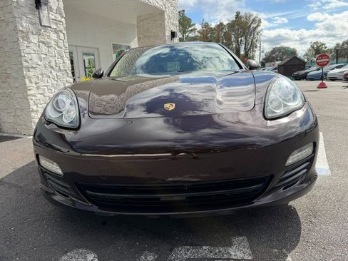 Used 2011 Porsche Panamera image 4