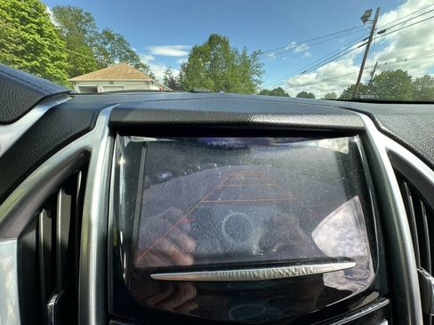 Used 2014 Cadillac SRX Luxury w/ Driver Awareness Package AWD/4WD image 19