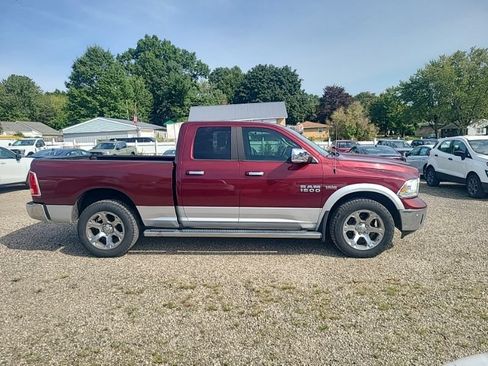 Used 2016 RAM 1500 Laramie w/ Convenience Group AWD/4WD image 6