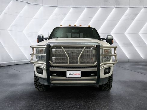Used 2016 Ford F350 Platinum AWD/4WD image 2