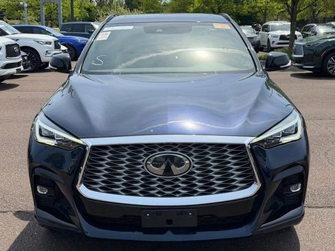 Used 2023 INFINITI QX55 Essential AWD/4WD image 2