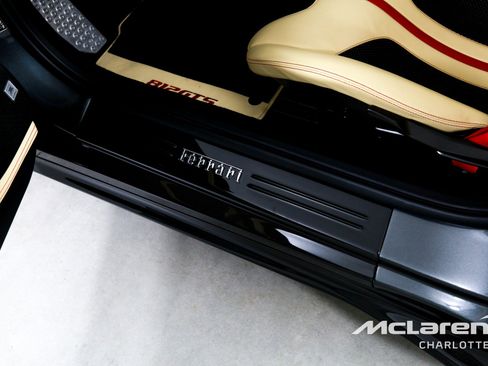 Used 2021 Ferrari 812 GTS RWD image 17
