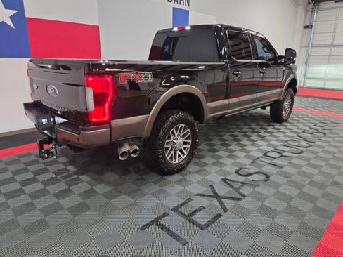 Used 2018 Ford F250 King Ranch w/ King Ranch Ultimate Package image 25