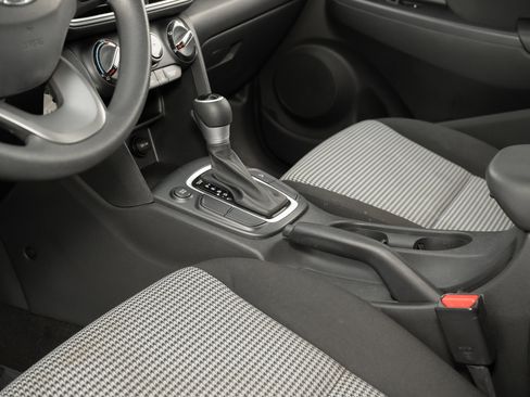 Used 2021 Hyundai Kona SE image 34