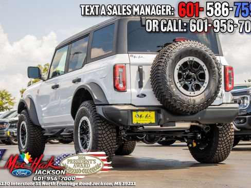 New 2026 Ford Bronco Badlands image 36