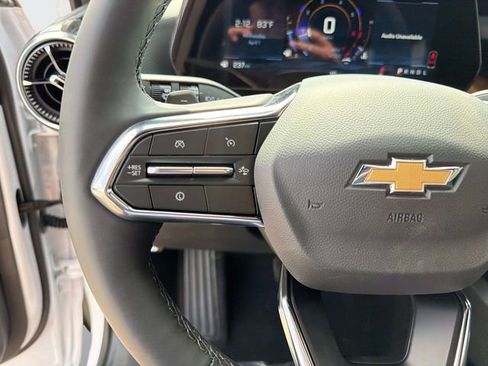 New 2026 Chevrolet Equinox LT FWD image 25