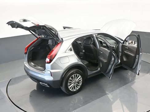 Used 2024 Cadillac XT4 Premium Luxury image 67